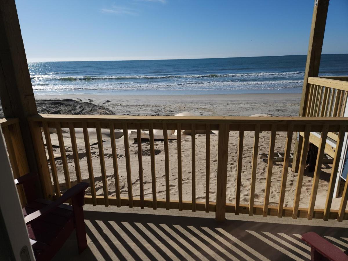 Villa Steps To The Ocean! 152 à North Topsail Beach Extérieur photo